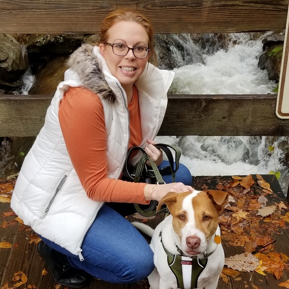 Meet your Posher, Kristen - Picture 2 of 4